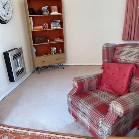 Centre Of Town House 3 Bedrooms Sleeps 5 And Infant Free Onsite Parking 2 Cars King's Lynn Extérieur photo