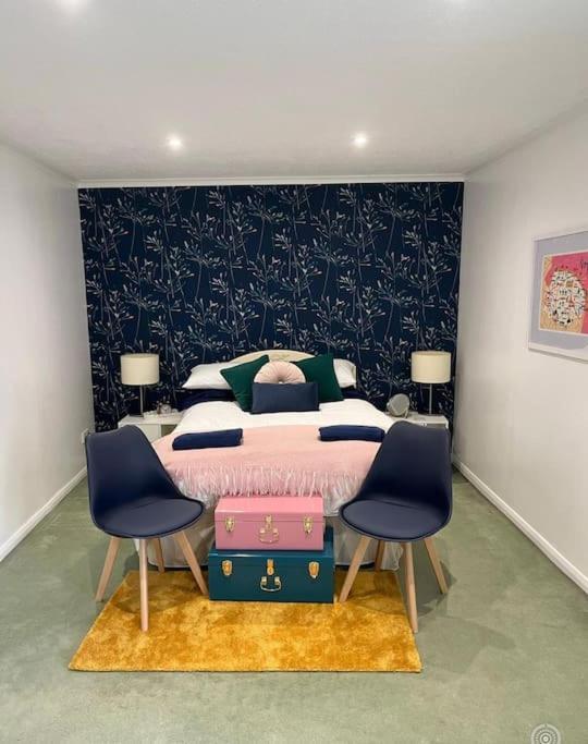 Centre Of Town House 3 Bedrooms Sleeps 5 And Infant Free Onsite Parking 2 Cars King's Lynn Extérieur photo